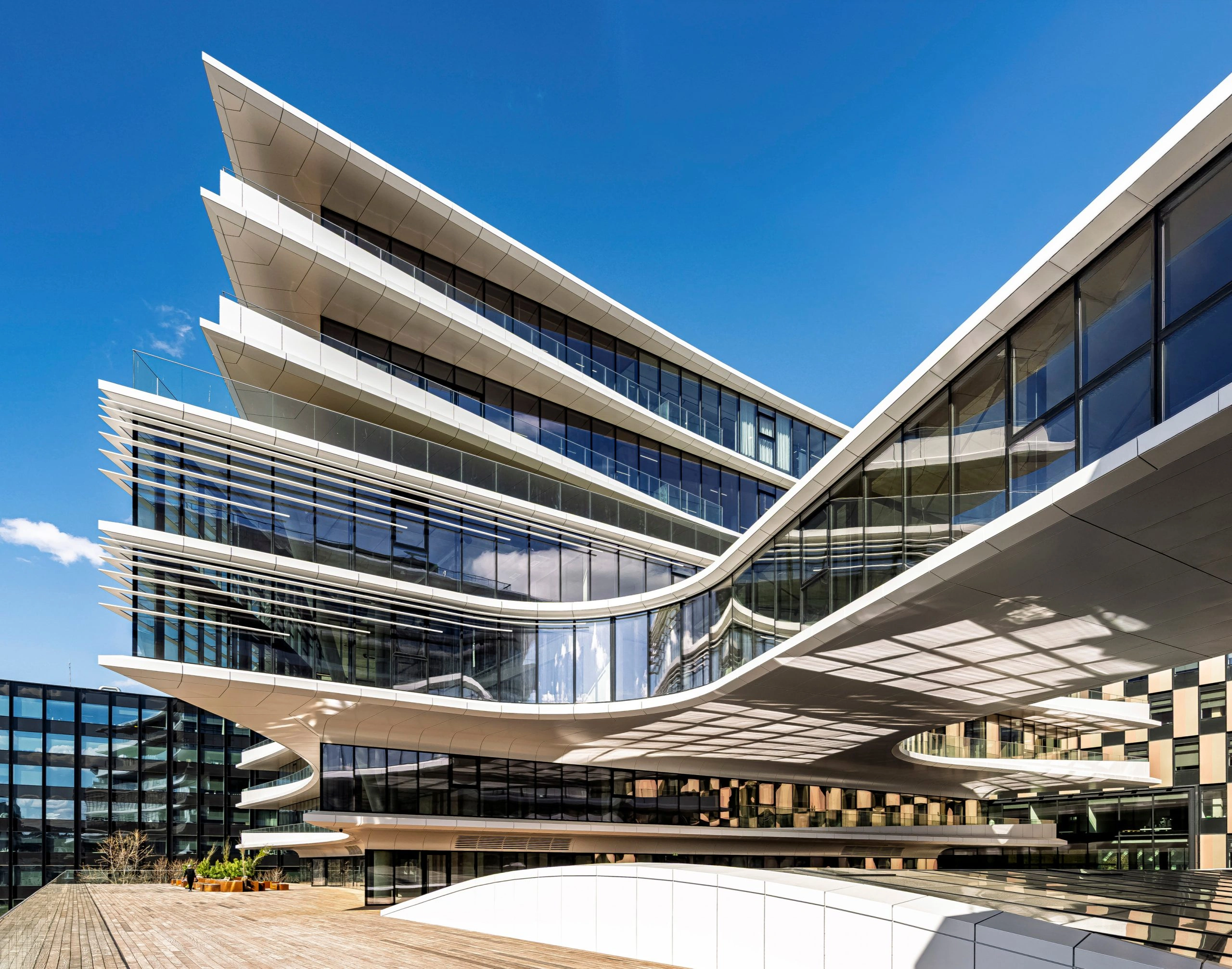 Business Stadium Central